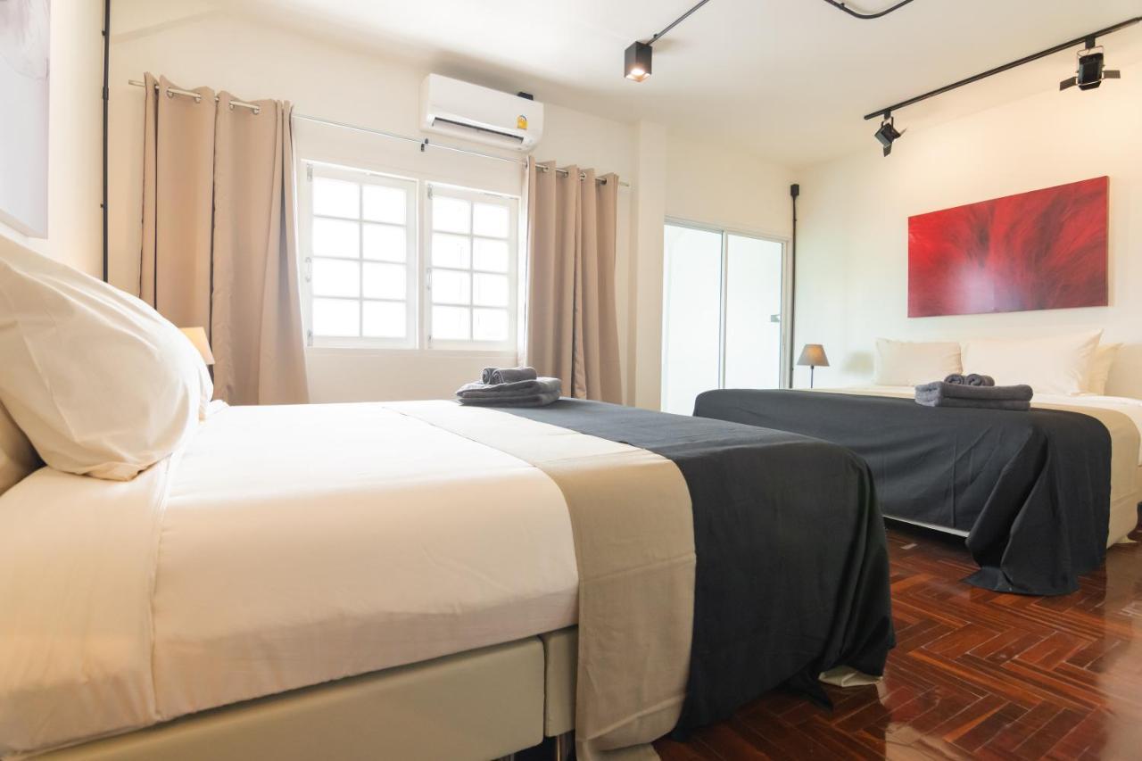צ'יאנג מאי Mini-Me Hubs, Charm Suites & Pool In Old City מראה חיצוני תמונה