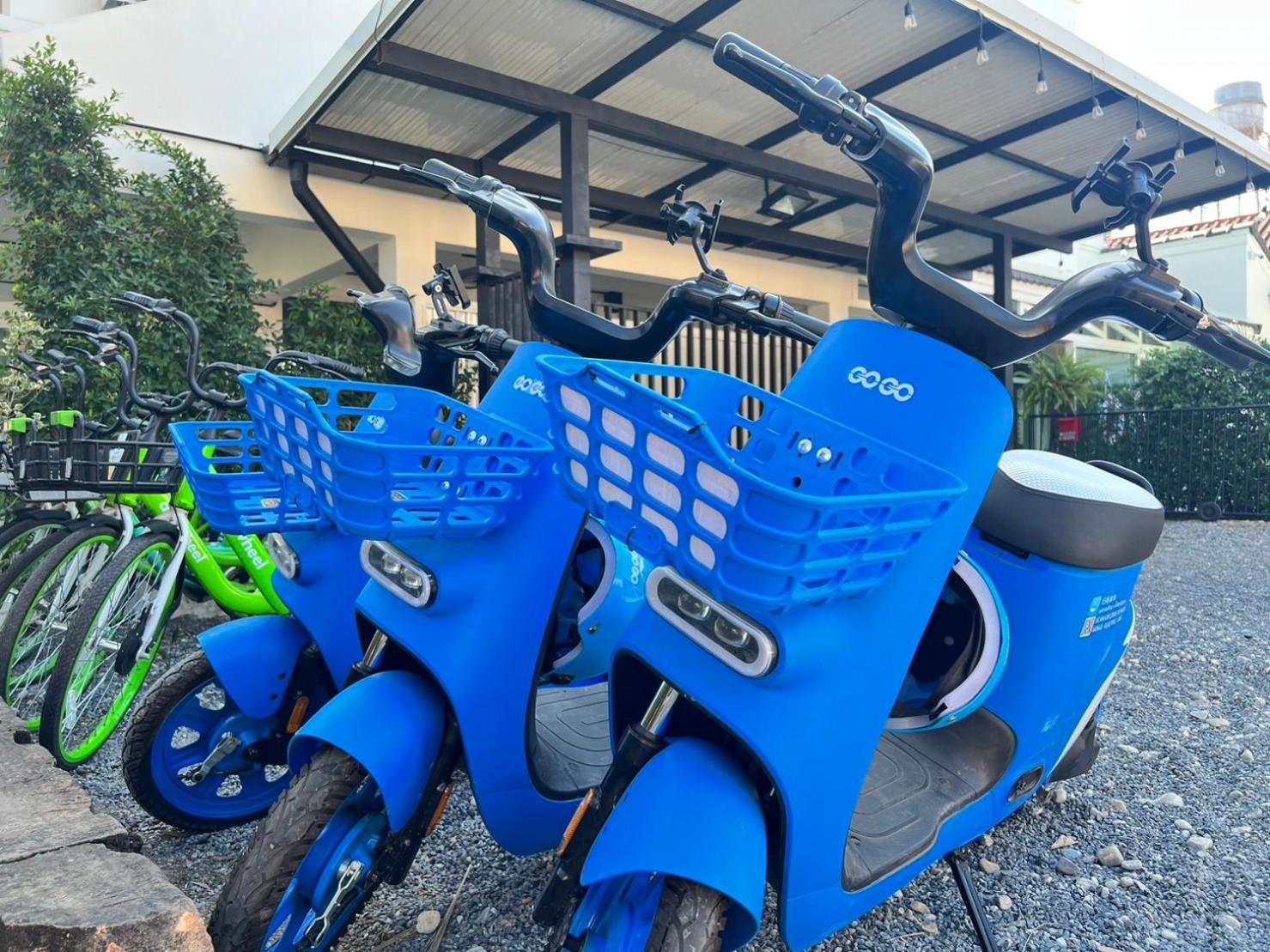 צ'יאנג מאי Mini-Me Hubs, Charm Suites & Pool In Old City מראה חיצוני תמונה